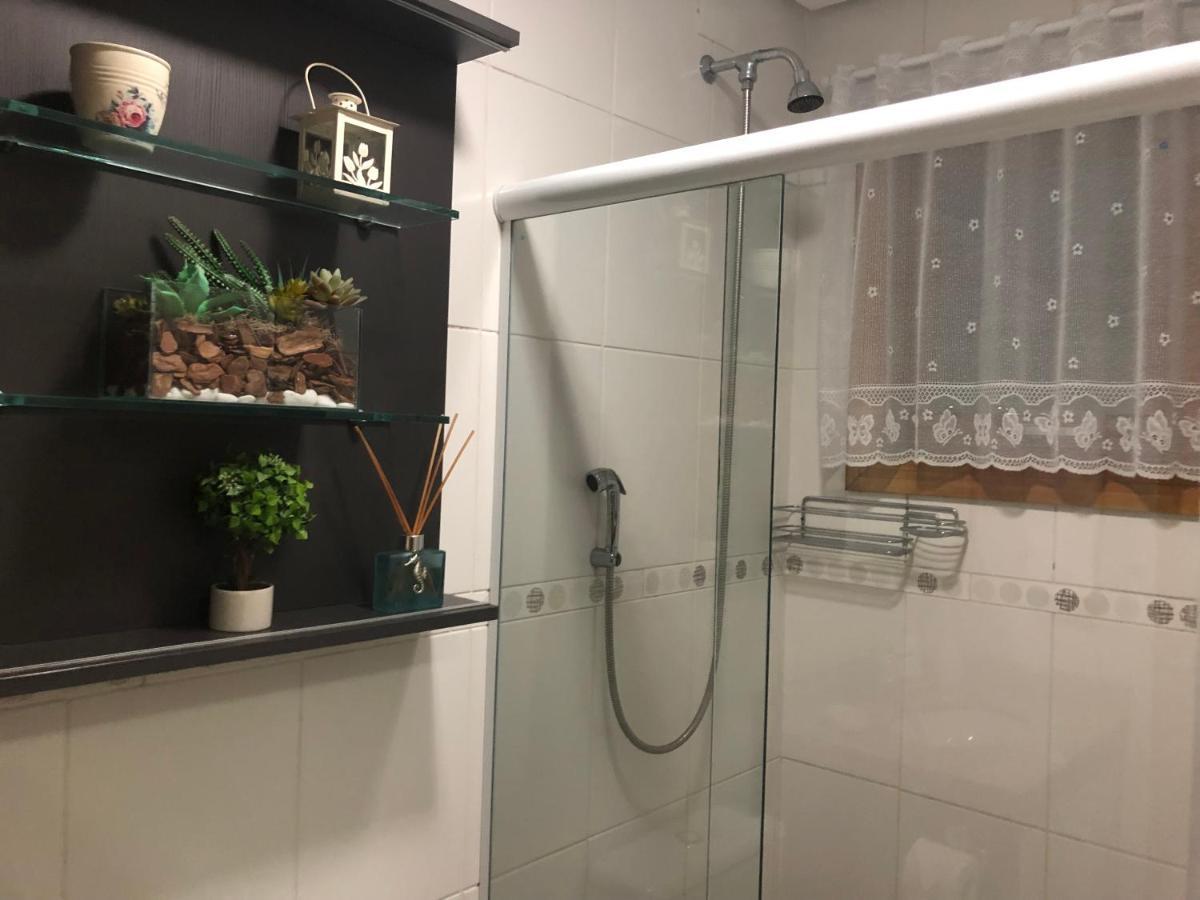 Apartamento novo no Condomínio Vista do Quilombo a 50 metros do Hard Rock Café Gramado Esterno foto